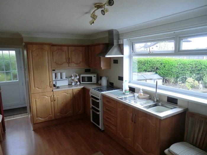 Replacement kitchen Door & worktop change at Bolsover RF